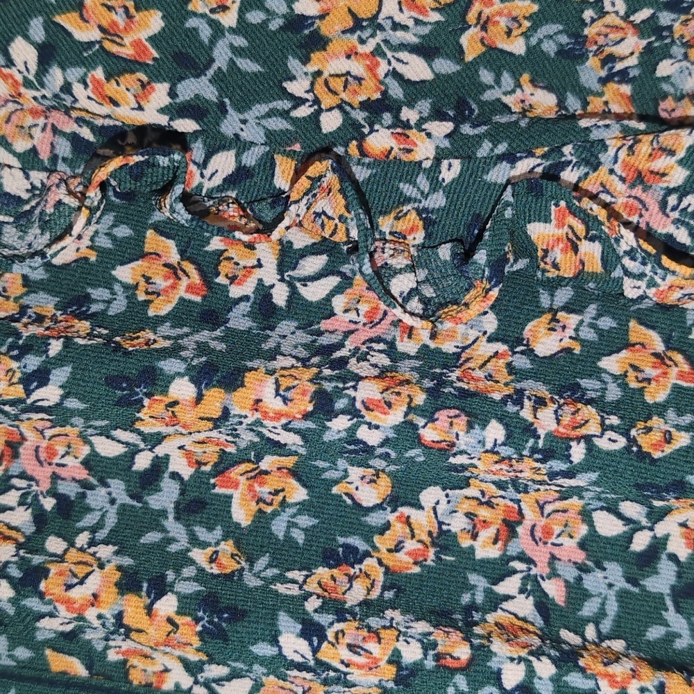 Floral Dress - Picture 7 of 9